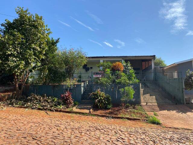 #73 - Casa para Venda em Ivaiporã - PR - 2