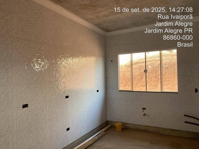 #106 - Casa para Venda em Jardim Alegre - PR - 2